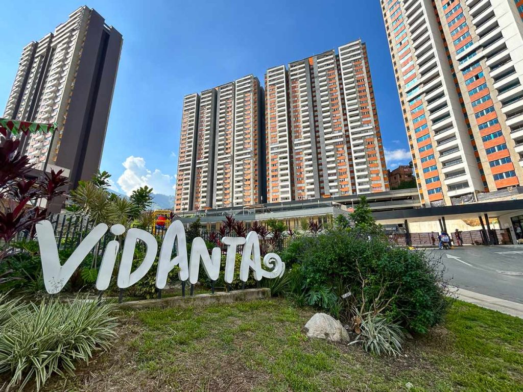 fachada-proyecto-vidanta-apartamentos, contrato compraventa, viviendas